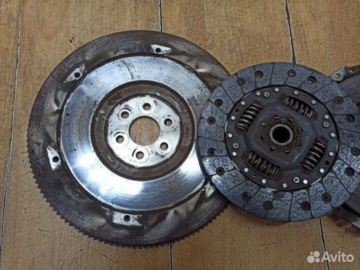 Комплект сцепления Opel Corsa D Z12XEP 2007