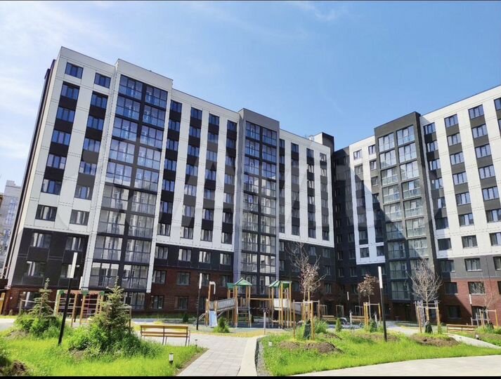 2-к. квартира, 66 м², 6/10 эт.