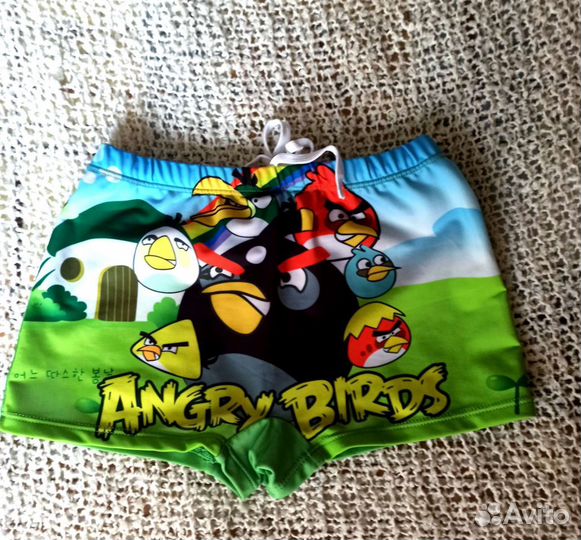 Шорты для купания на 7- 9 лет