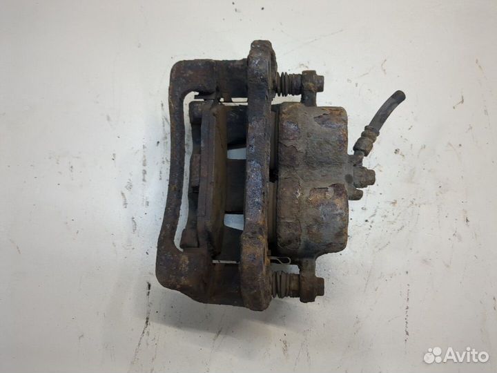 Суппорт Hyundai Santa Fe, 2010