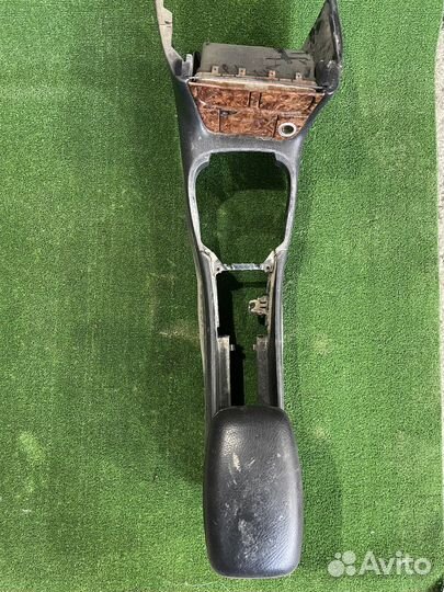 Подлокотник opel vectra b