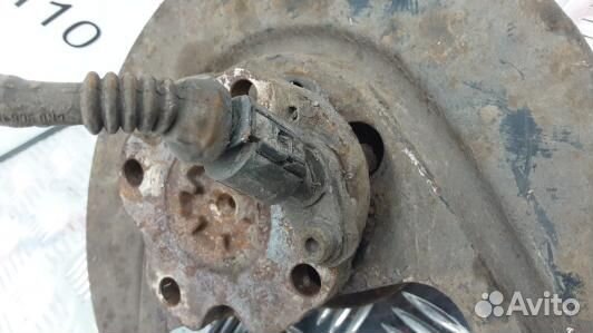 Ступица задняя правая volkswagen golf 4 (7BL19NY01