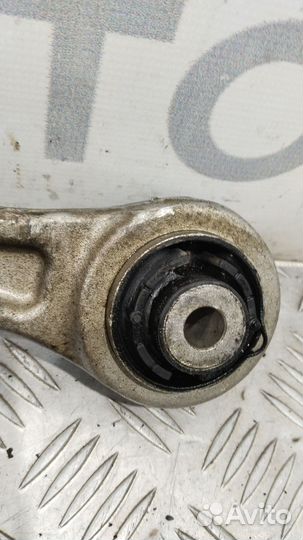 Рычаг передний нижний правый Audi A4