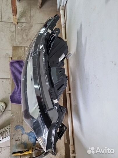 Фара правая Mitsubishi Otlander 3