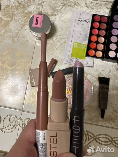 Набор косметики пакетом