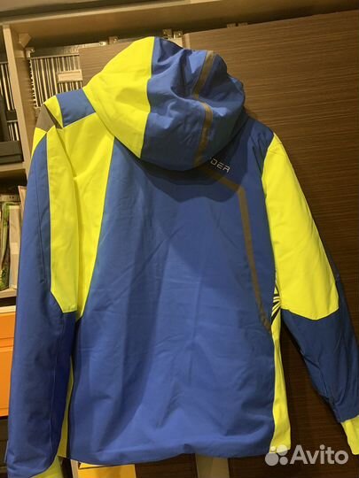 Горнолыжная куртка