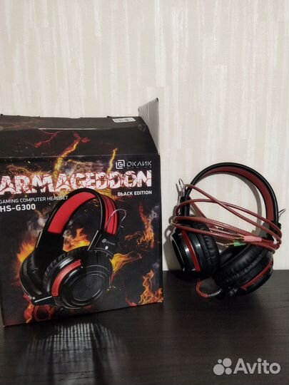 Игровые наушники с микрофоном