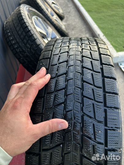 Dunlop Winter Maxx SJ8 225/60 R17 33R