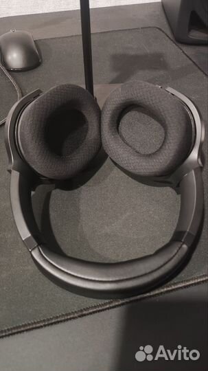 Беспроводные/проводные наушники Razer Barracuda