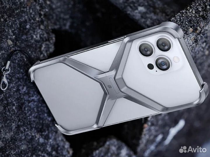 Чехол на iPhone 15 pro