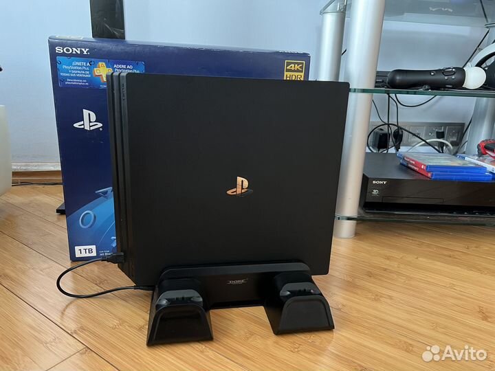 PlayStation 4 Pro 1Tb с PS VR