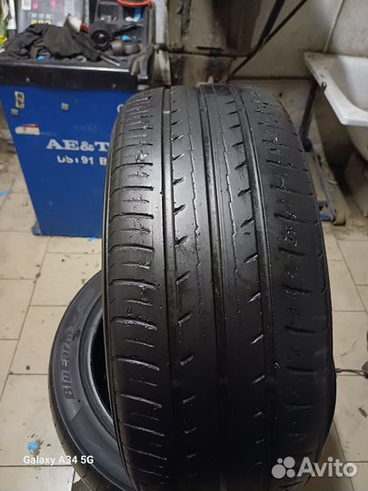 Yokohama Bluearth ES32 215/50 R17 108