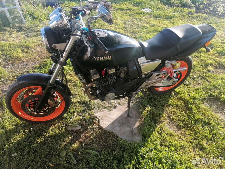 Yamaha xjr 400