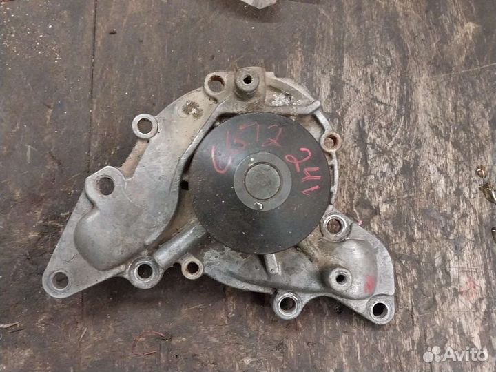 Помпа 6g72 24v