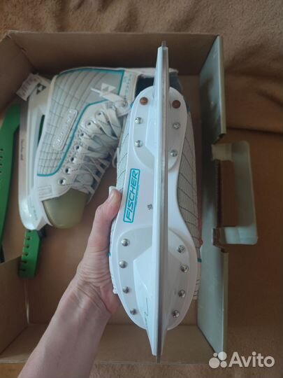 Коньки прогулочные Fischer (женские)