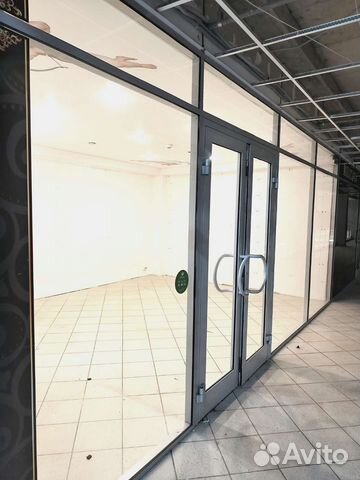 Торговый павильон стеклянный. Двустворчатые двери купить в Москве ...