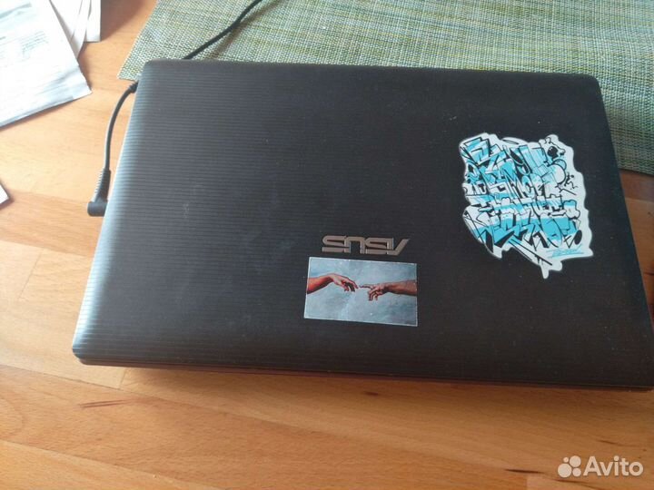 Ноутбук asus