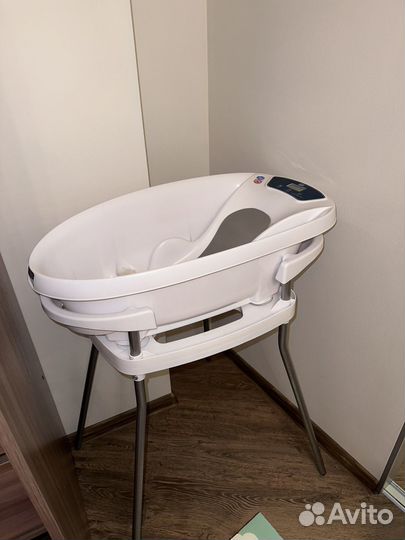 Детская ванночка с подставкой