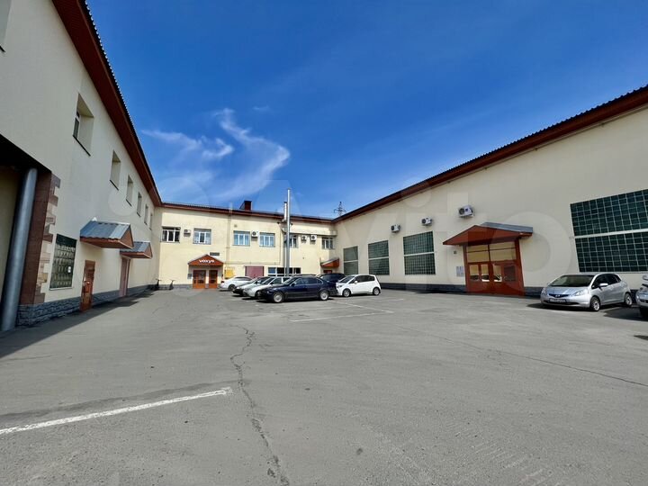 Аренда в центре 240 м², 280 м² и 520 м²