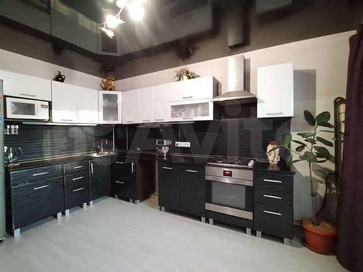 Таунхаус 113 м² на участке 1 сот.