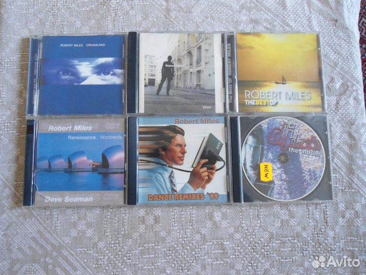 CD, Аудиокассеты, DVD