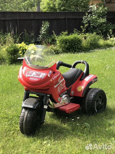 Детский мотоцикл (трицикл) Peg Perego Alice