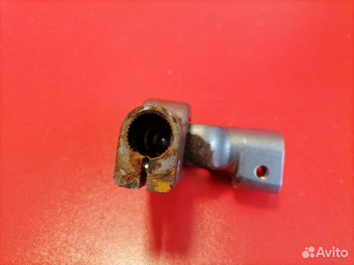 Рулевой карданчик Toyota Corolla ZZE121L 3ZZ-FE