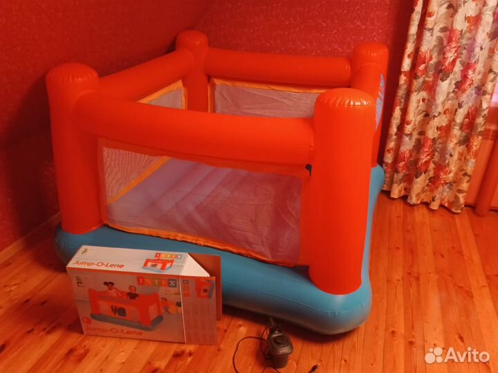 Детский игровой центр надувной