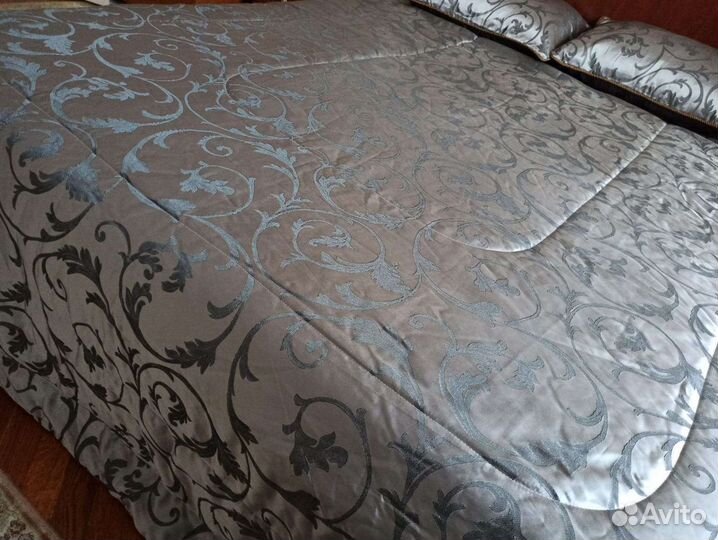 Покрывало 2.40х2.60.наволочки,жаккард /сатин,хлопо