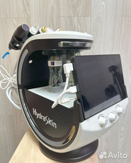 Аппарат гидропилинга косметологический Hydraskin с обучением