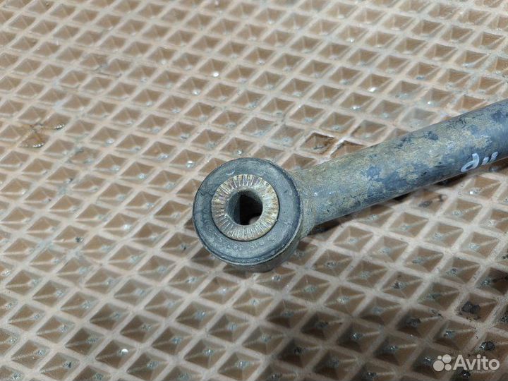 Тяга подвески поперечная задняя левая Toyota Mark