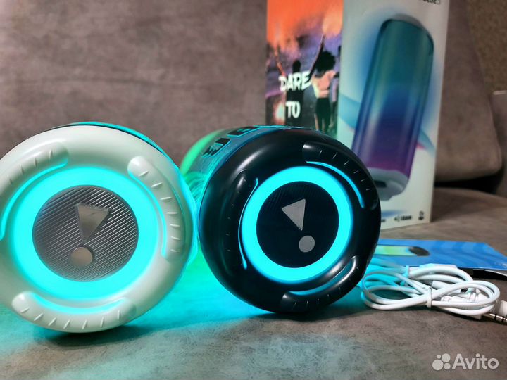 Блютуз колонка JBL