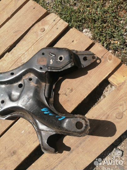 Подрамник передний Byd F3 4G15 2010