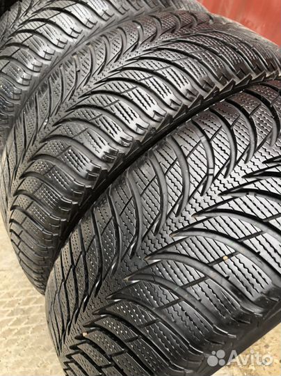 Sava Eskimo Ice 215/60 R16