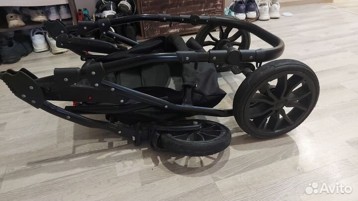 Детские коляски 3 в 1