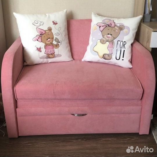 Компактный диван