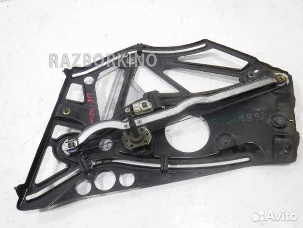 Стеклоподъемник механический задний правый