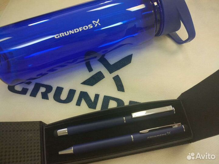 Корпоративные подарки с логотипом