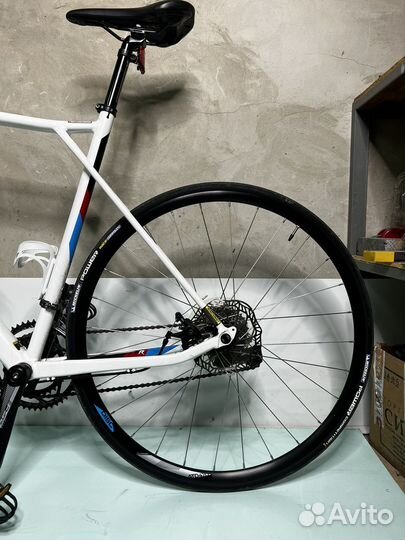 Шоссейный велосипед gt gtr sport