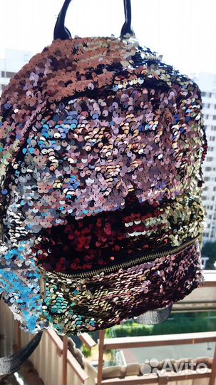 Рюкзак для девочки с пайетками