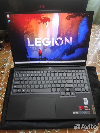 Lenovo legion slim 7 Ryzen 9 (16arha7)