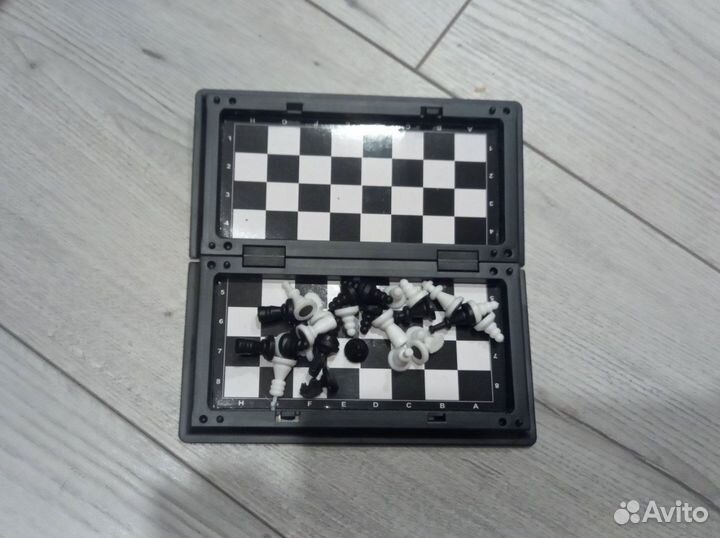 Шахматы магнитные
