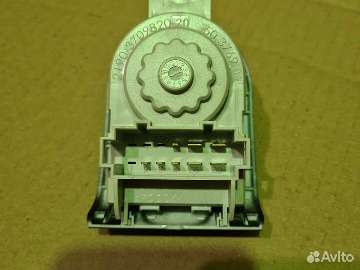 Переключатель света фар LADA Granta