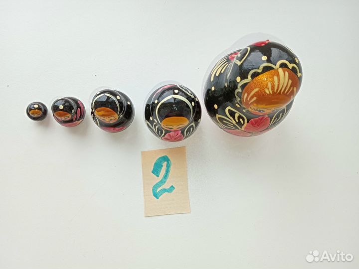 Сувениры (ваза, картина)