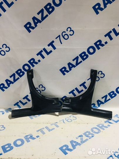 Обивка порога уголок задний KIA RIO 3 1.6 мт седан