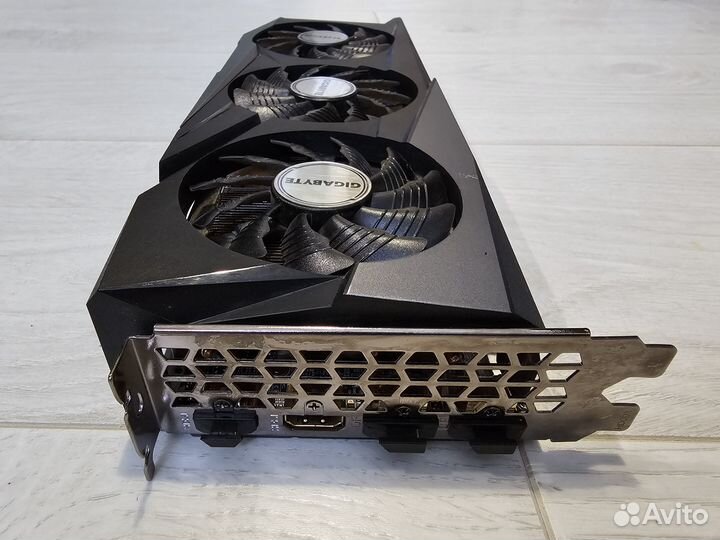 Видеокарта gigabyte AMD Radeon RX 6700 XT gaming