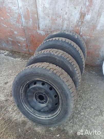 Yokohama Ice Guard IG55 195/65 R15