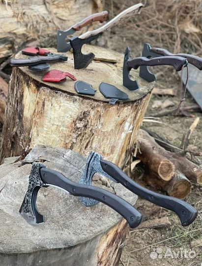 Топор кованый подарочный