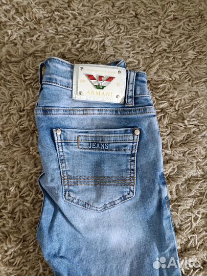 Джинсы женские