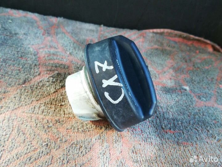 Крышка горловины бензобака Мазда CX-7